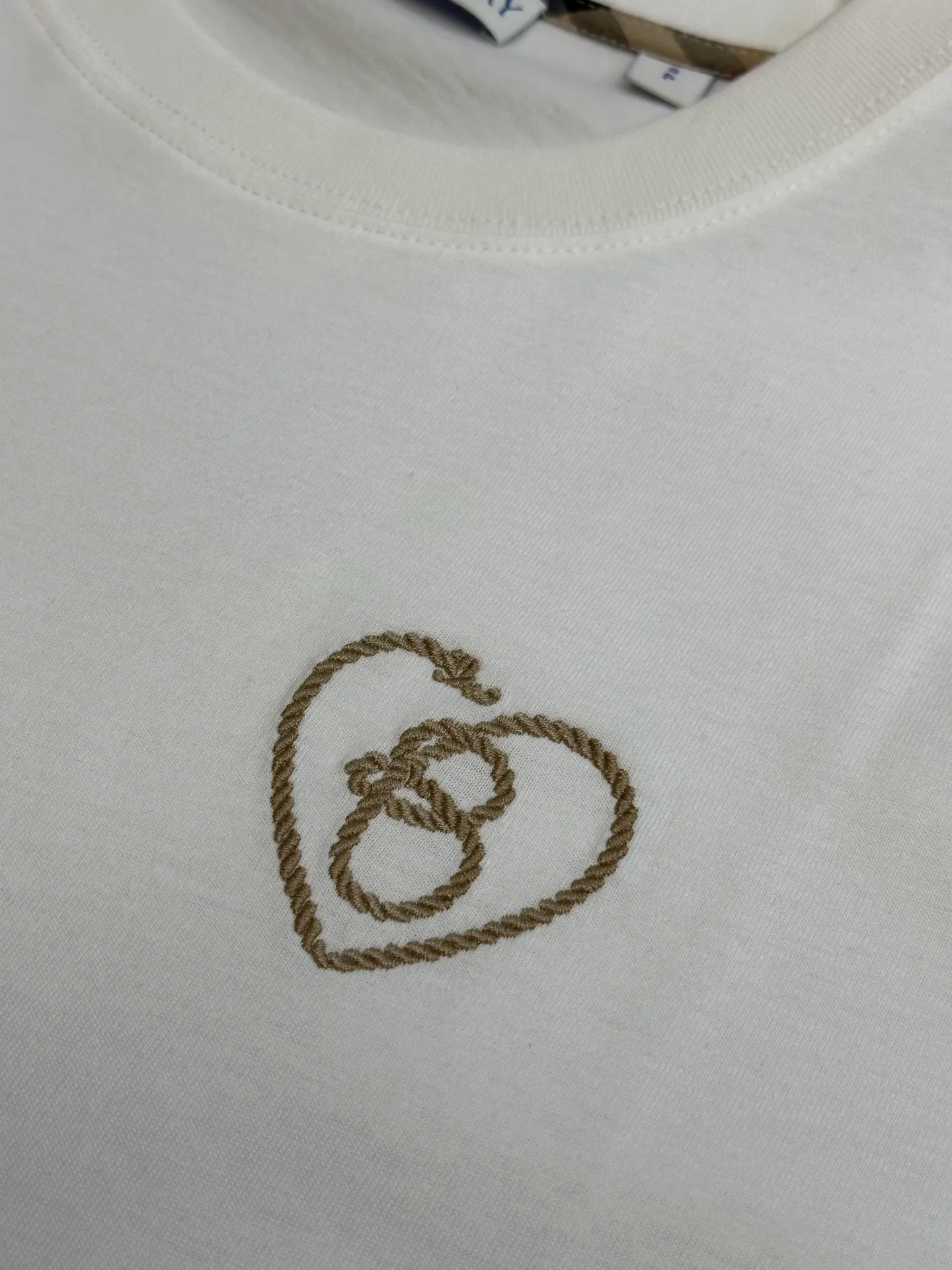 15S ，230g； 32S ，300g。 、Breathable 、Wear-Resistant ， 。Retro ， ， 。 ， 。 B ， ， ； ， 。 ， ； 。 ， ； ， ， 。 ， ； ， 。 Classic ； ， ， ； 。 ， 、 。 ， 、 ， 、 、 ， 。 ， ， ， 。 size：xs s m l